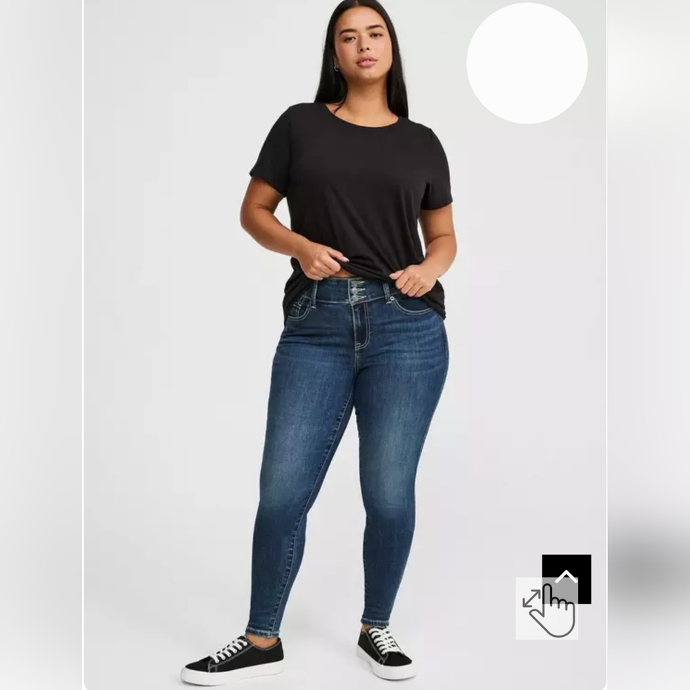 TORRID Jeggins Skinny Super Soft High Rise Jeans. Blue Grotto. Size 18R